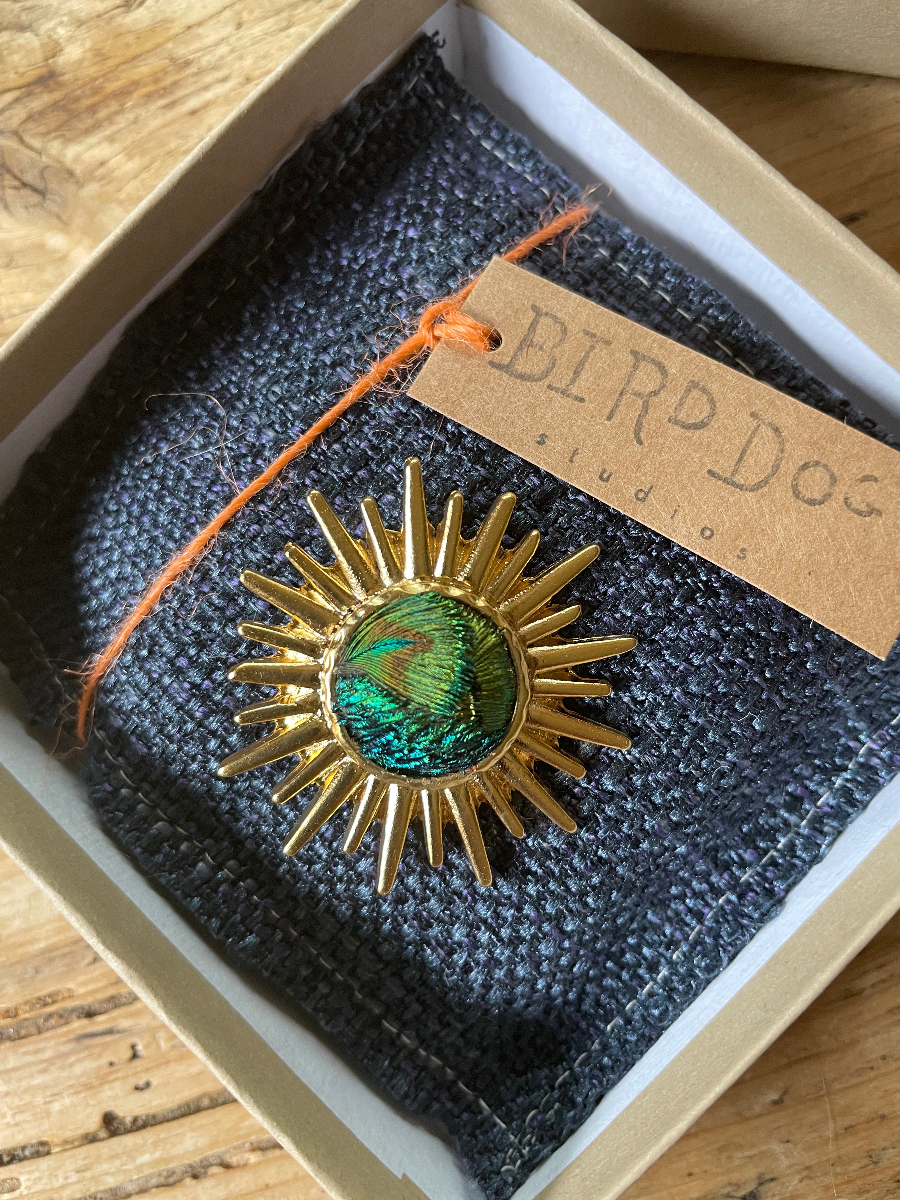 Sunburst pin discount